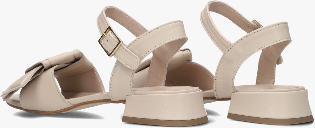 witte stefano lauran sandalen met hak m100