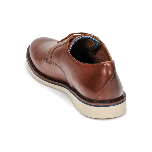 Clarks - MALWOOD PLAIN - Marron