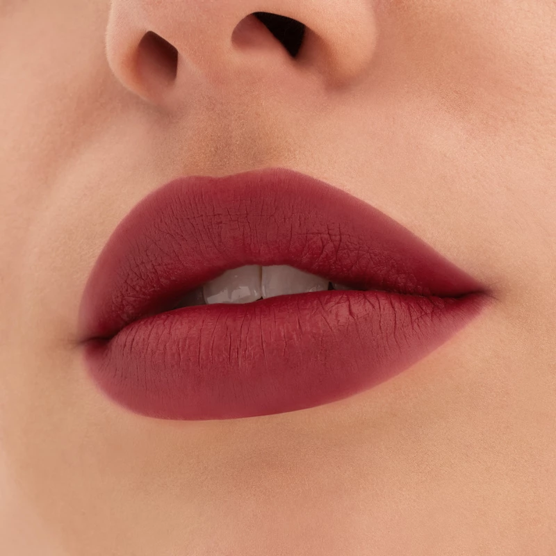 MAC Locked Kiss 24Hr Lipstick 1,8 gr. - Coy