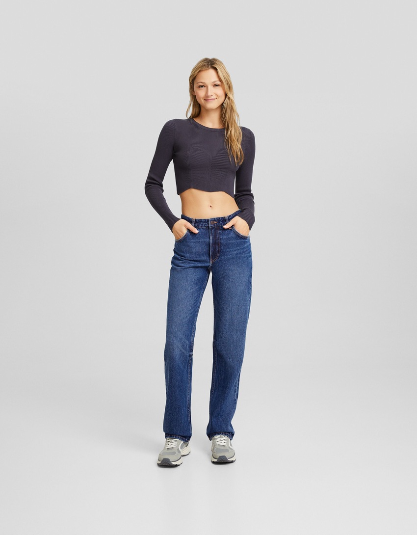 calça jeans de corte reto