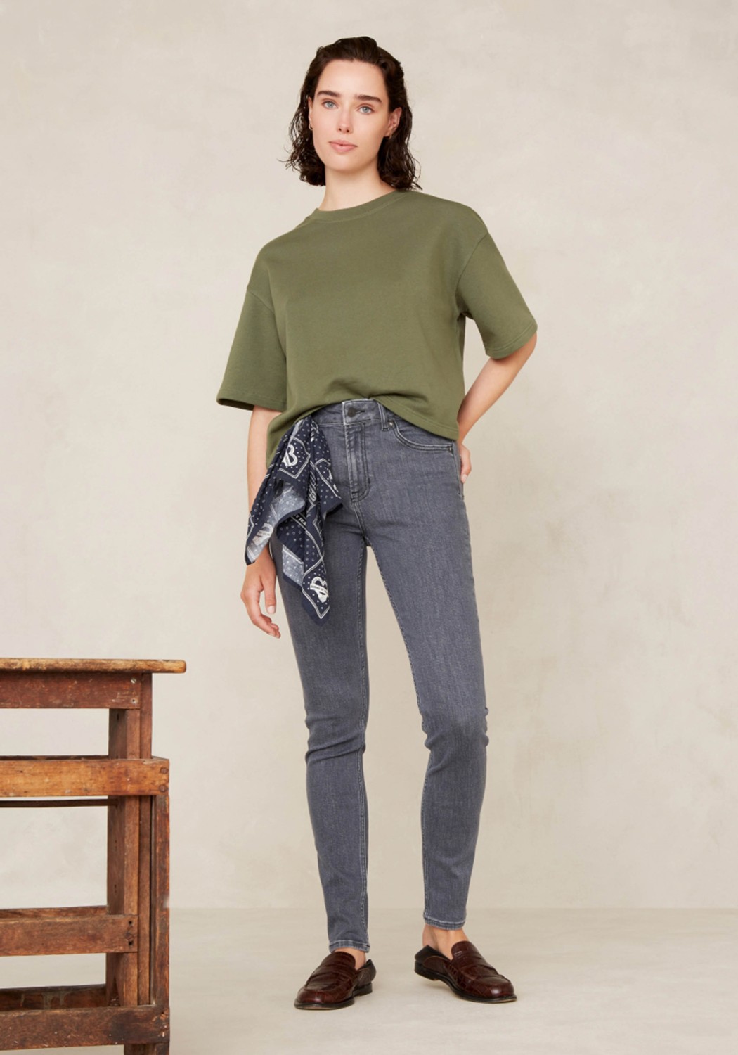 Kings Of Indigo Jeans Juno Medium Journey Flintstone Grey