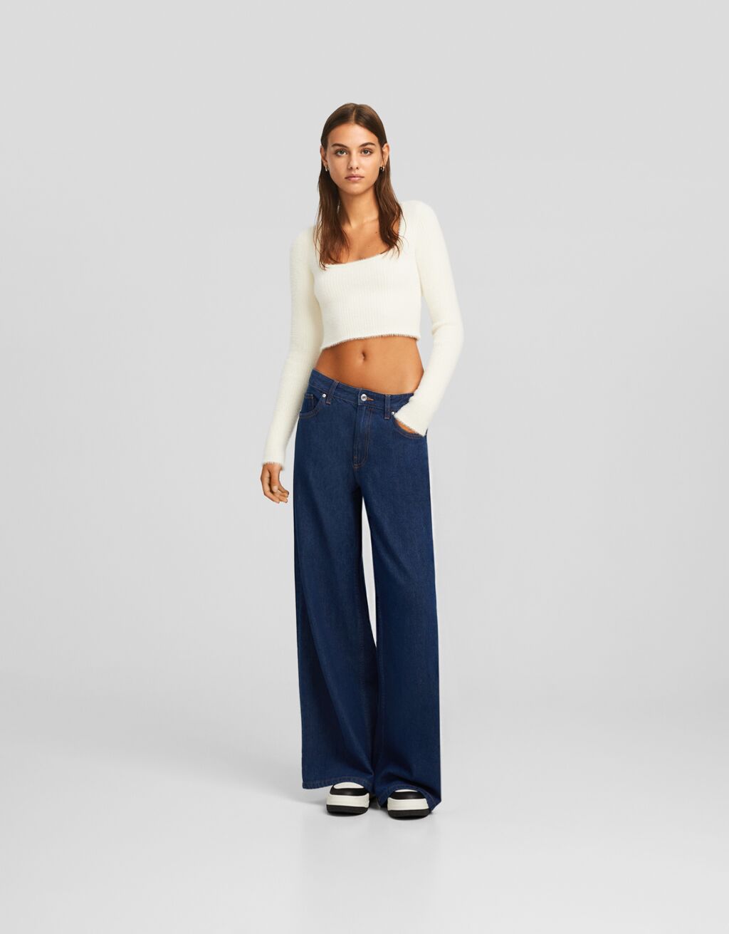 calça jeans de perna larga