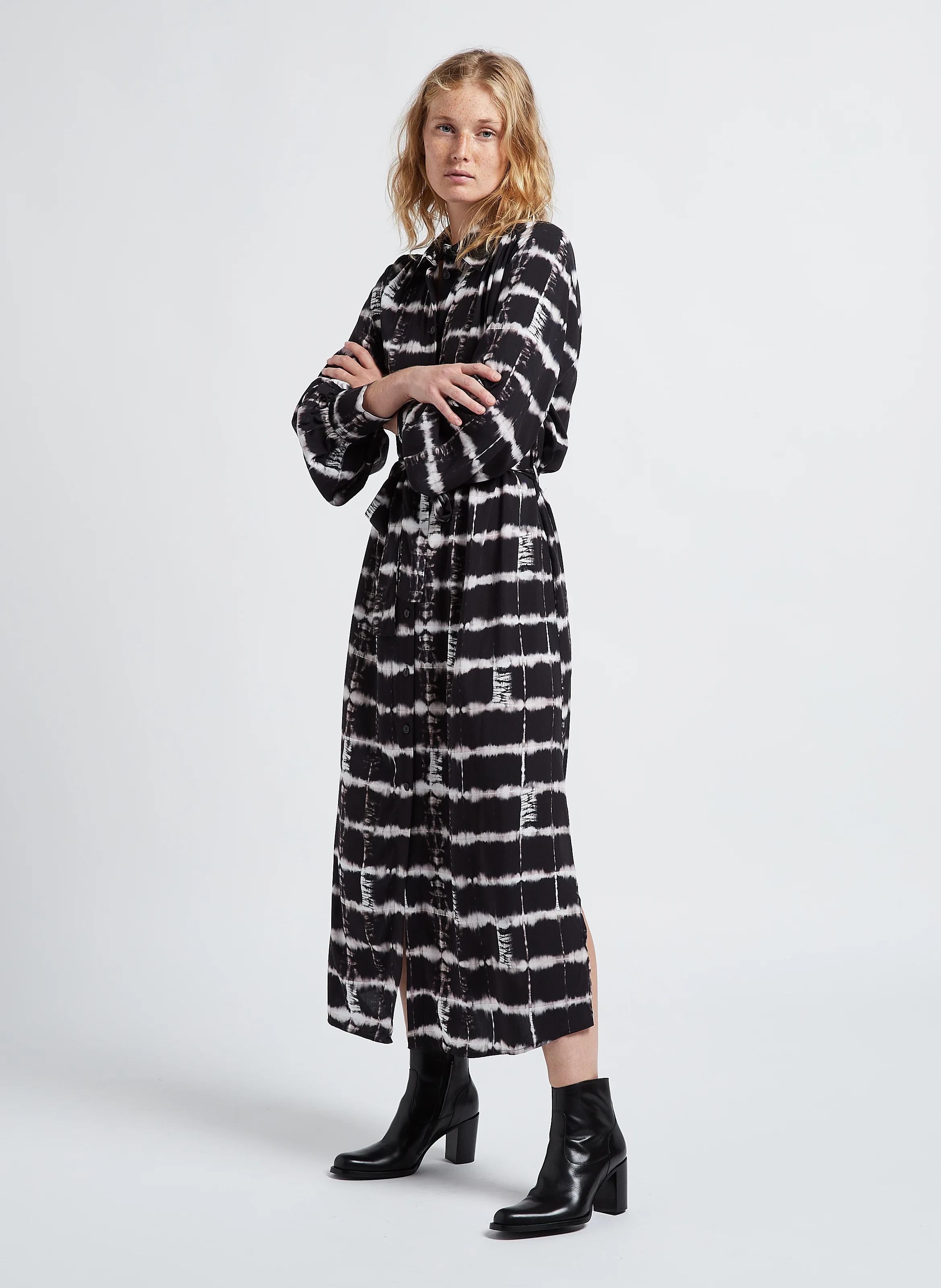 Robe chemise droite fluide | Noir