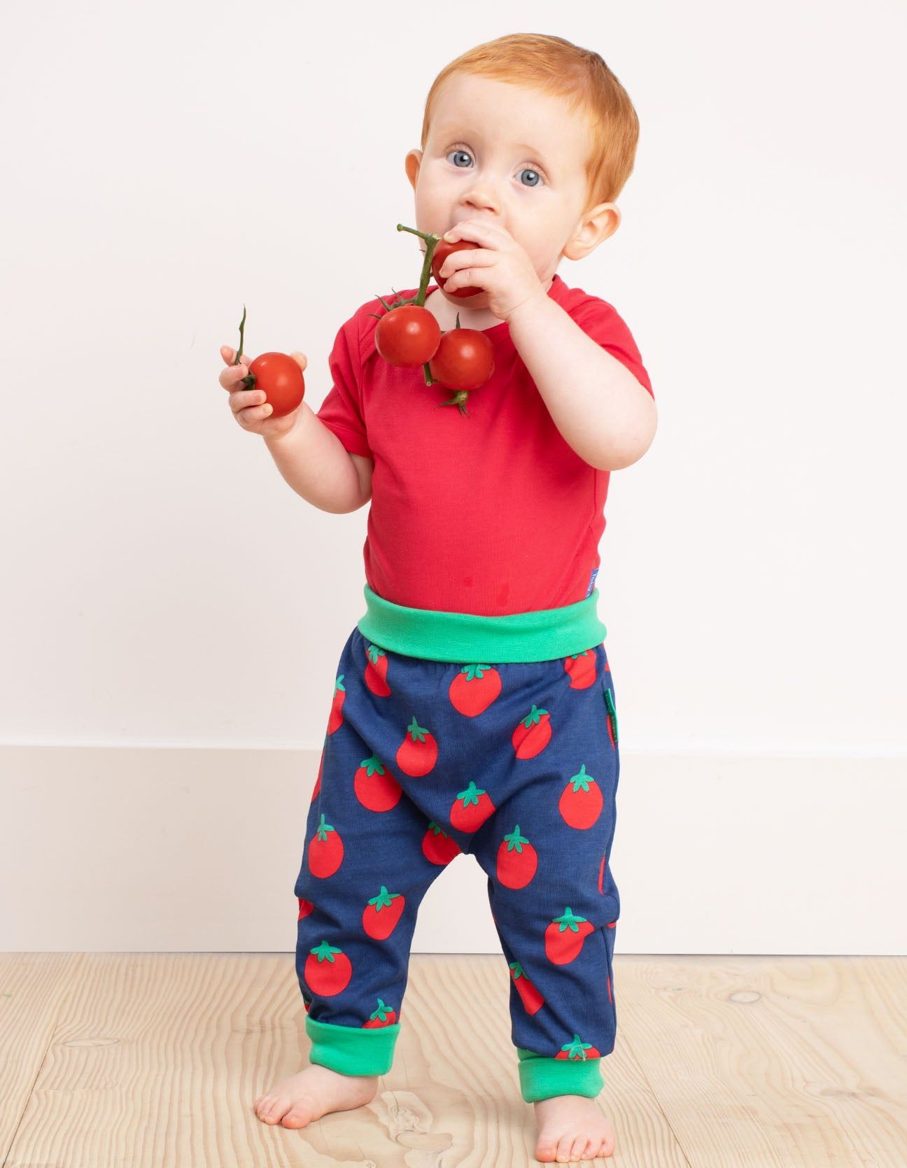 Toby Tiger Babyhose, Tomaten-Applikation