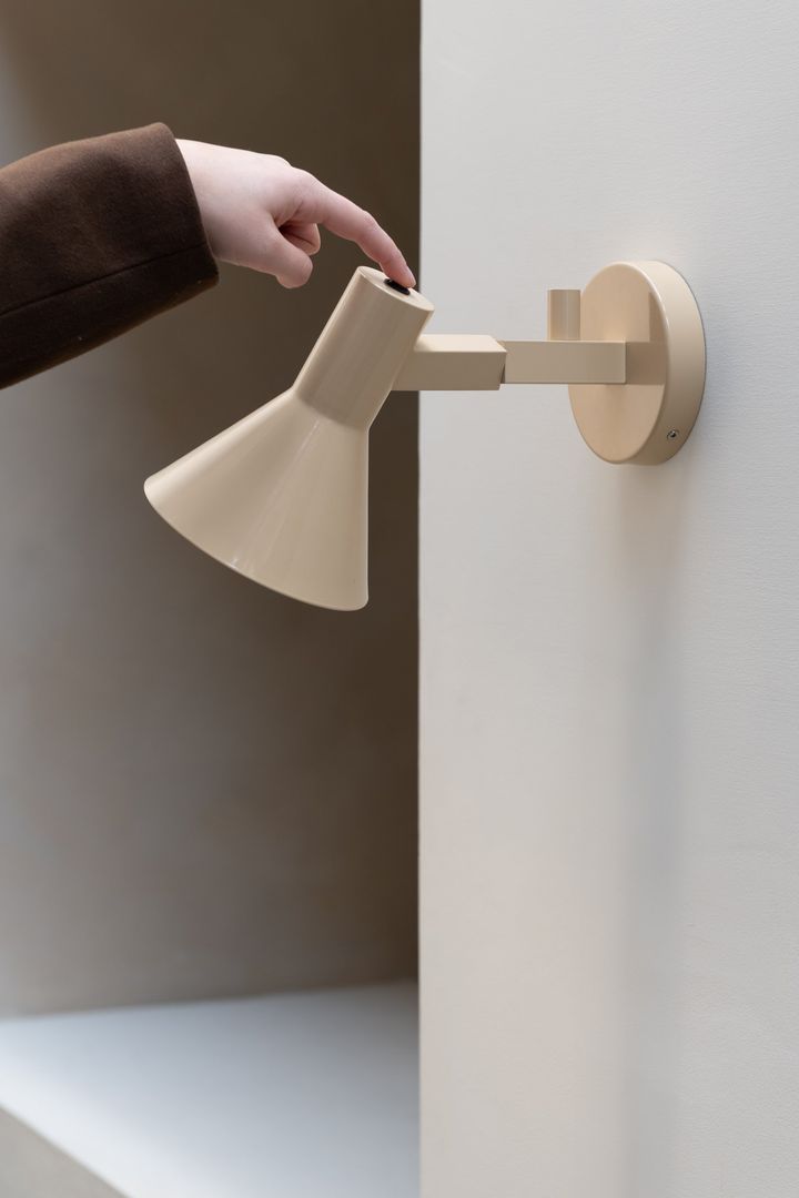It's about RoMi   Stavanger Wandlamp
