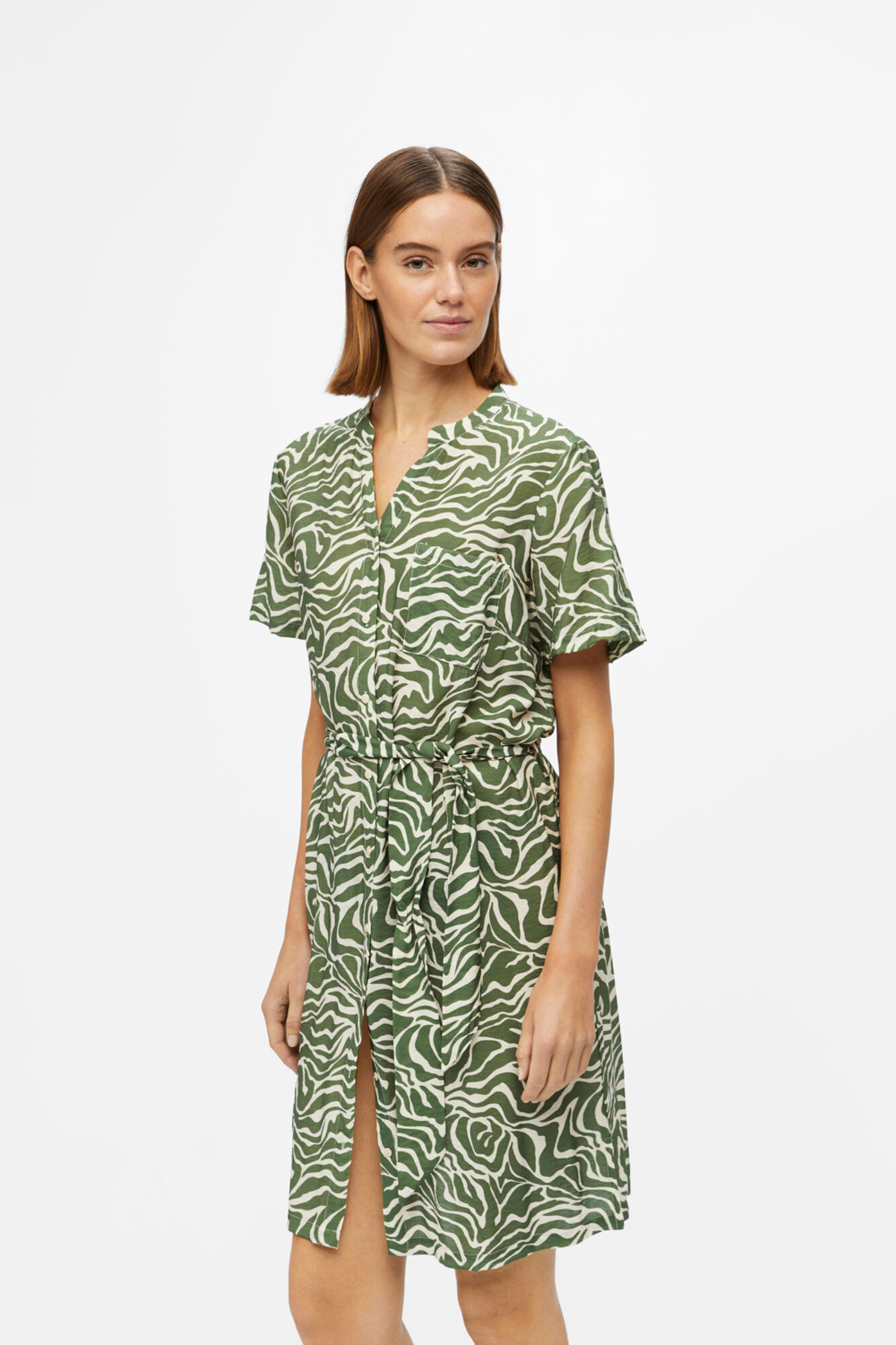 Vestido curto estilo camisa - Verde