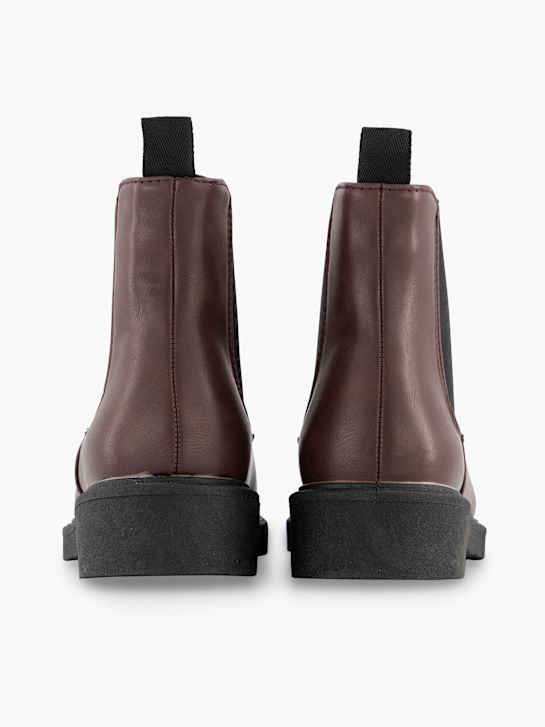 Claudia Ghizzani Chelsea boot