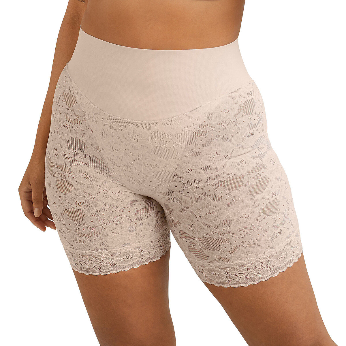 MAIDENFORM<br>Calcinha modeladora para controlar a barriga