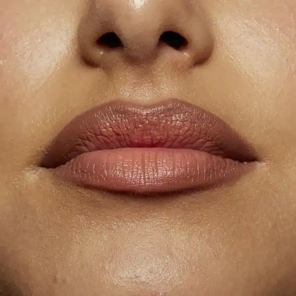 Slim Lip Pencil 855 Nude Truffle