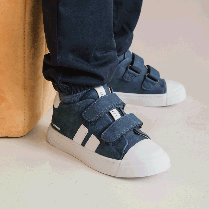 Shoesme donkerblauwe sneaker met witte stripings Microfiber nubuck | Jongen