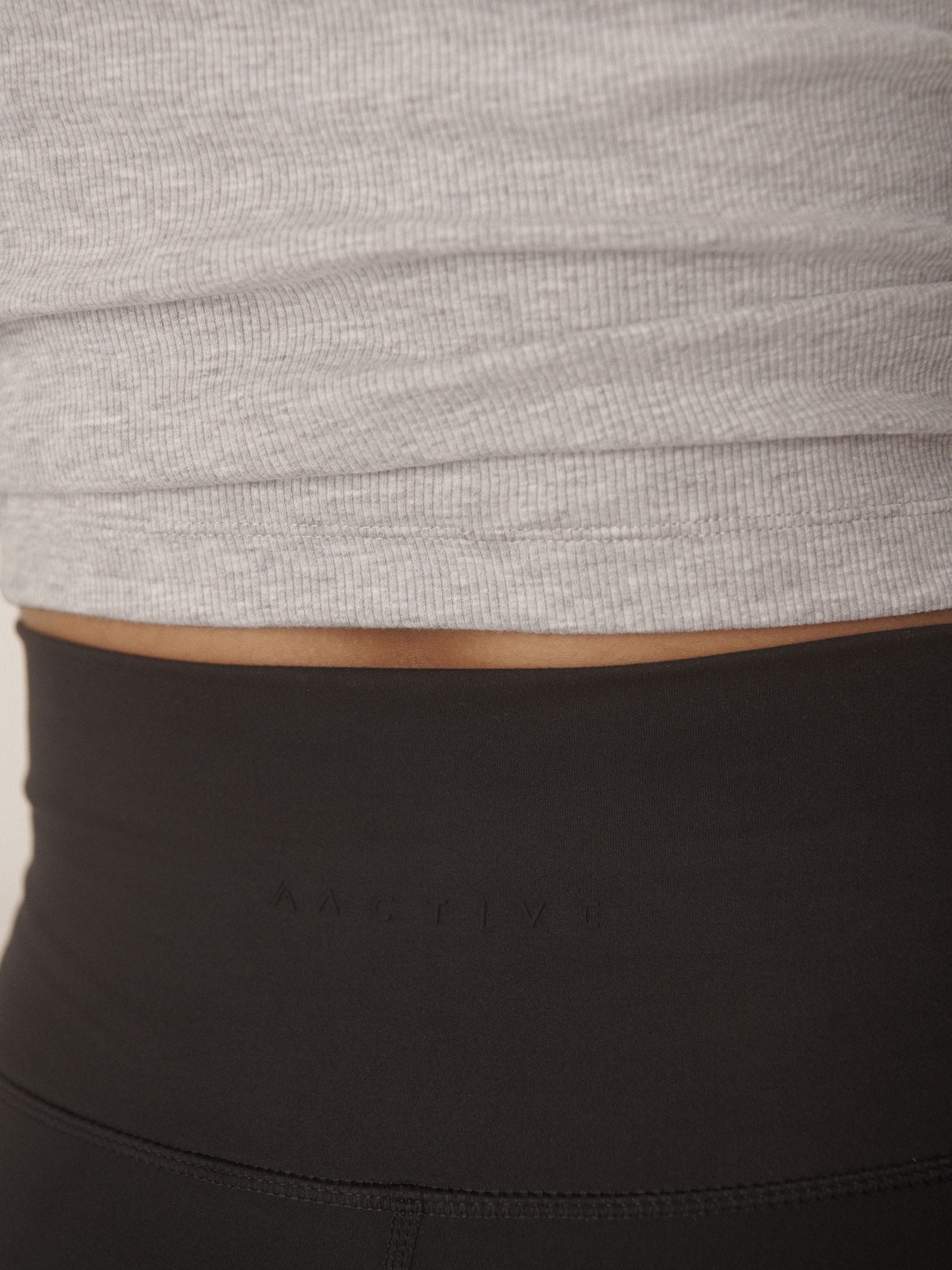 Zwart - Active Balance Wrap Front Flared Leggings