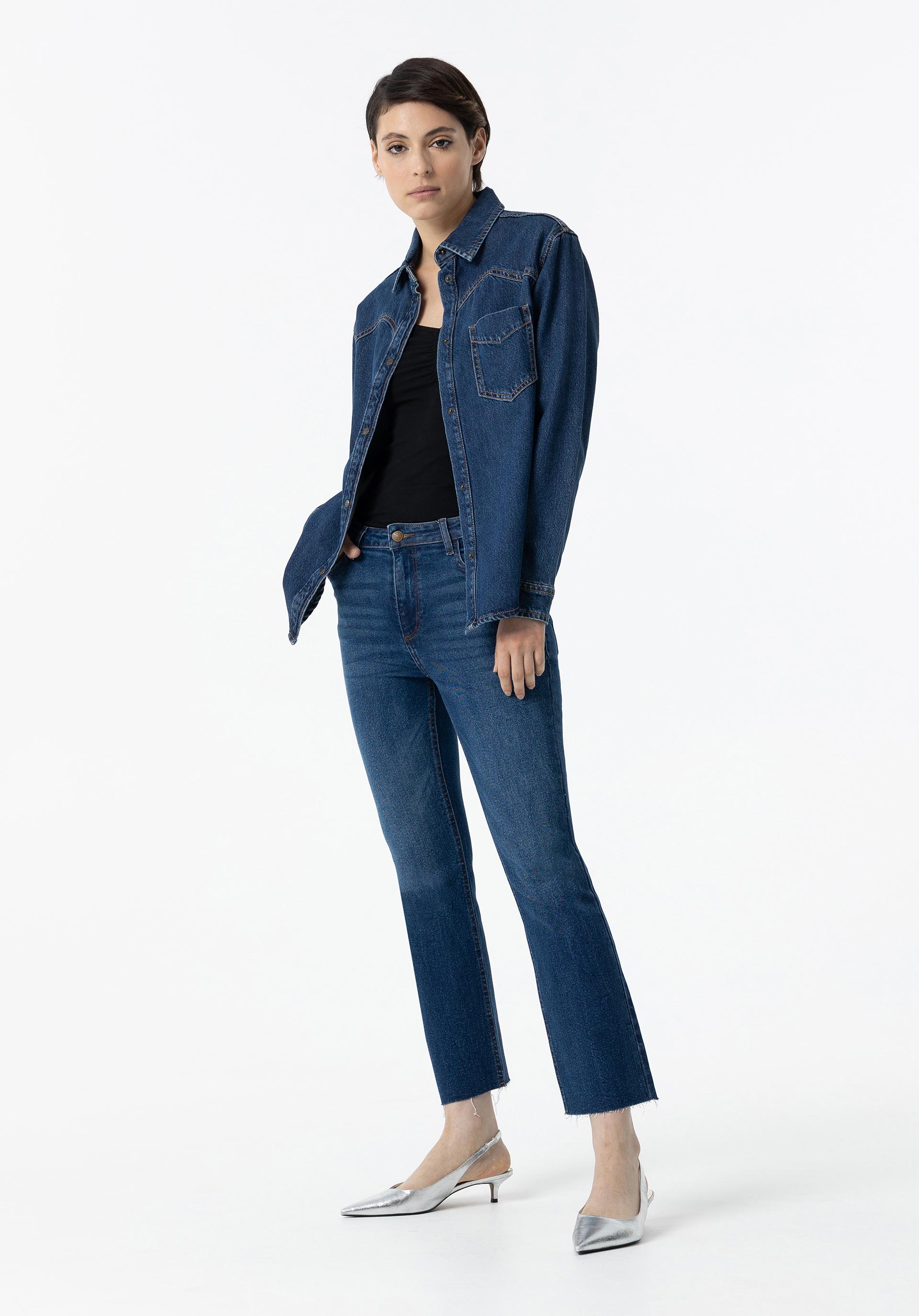 Jeans Megan Cropped Flare Cintura Alta
