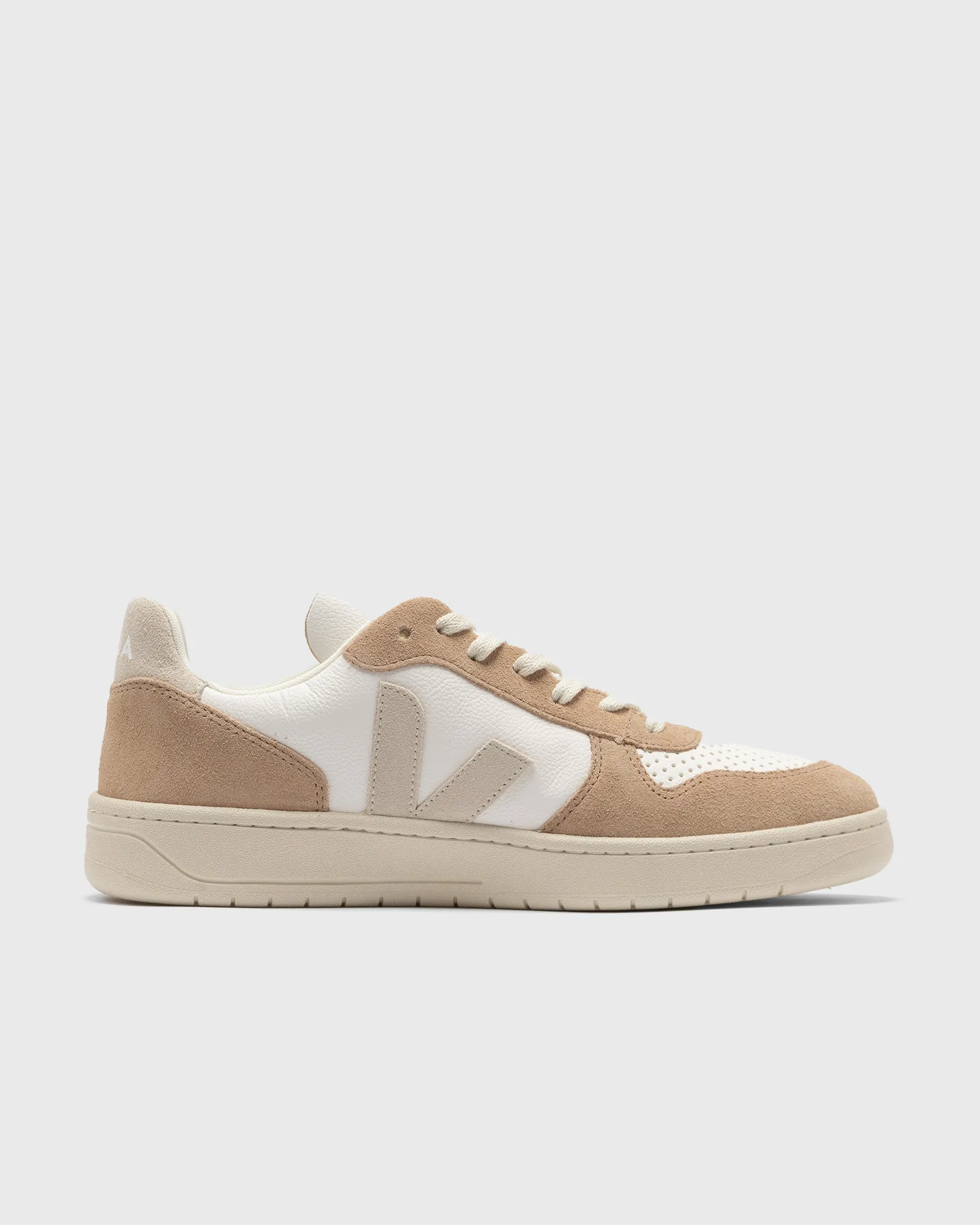 Veja V-10 CHFREE