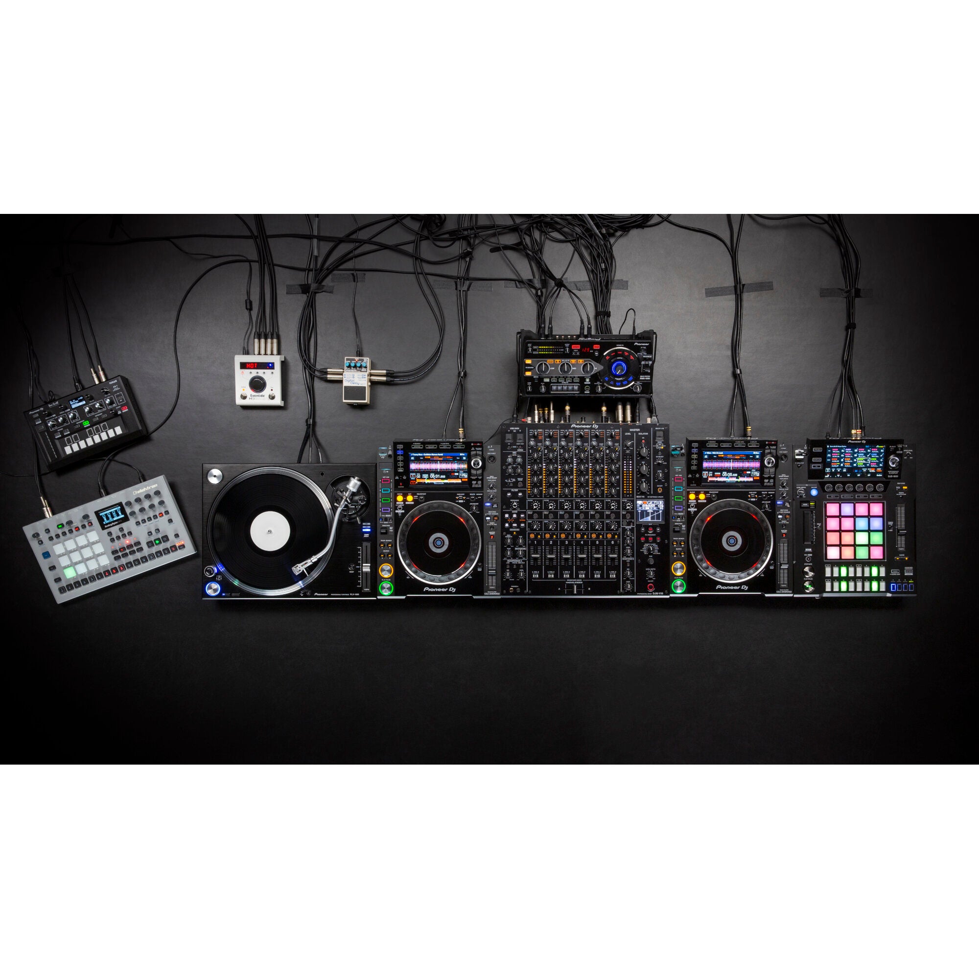 Pioneer DJ DJM-V10 6-kanaals DJ-mixer