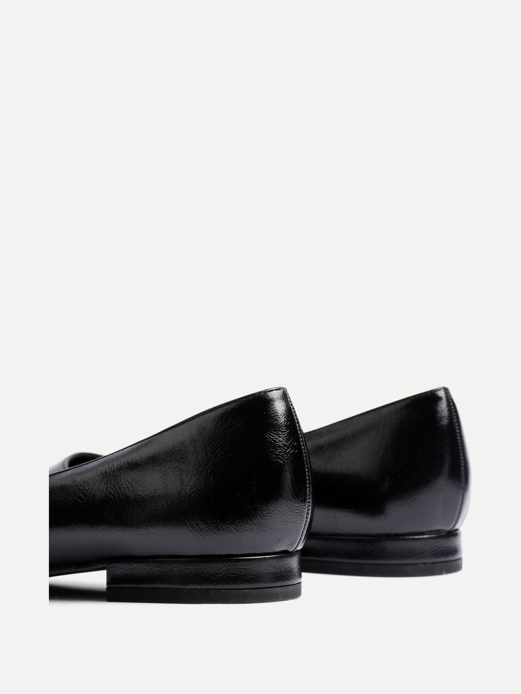 Zwart - Linzi Orian Pointed Toe Ballet Flats