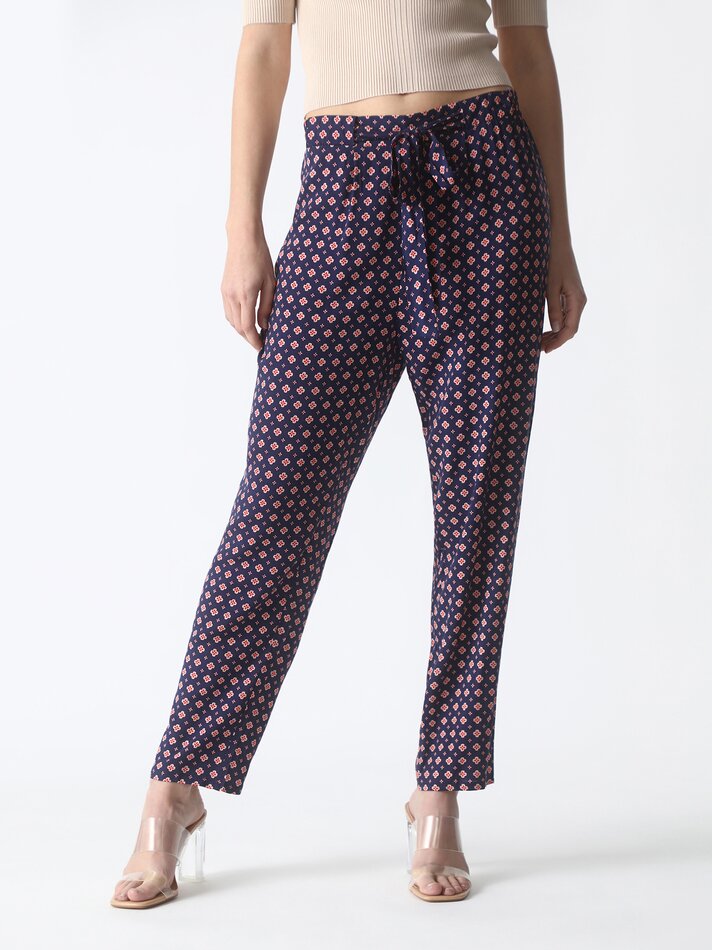 Calças fluidas com gravata estampada - Azul Marinho Escuro