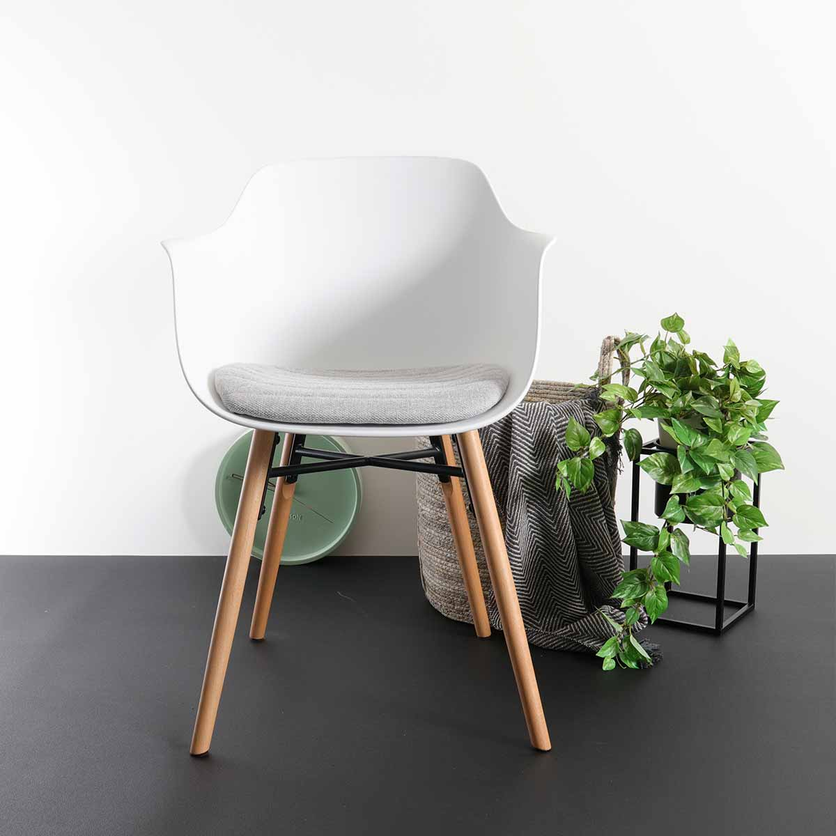 Staande plantenpot Finnley (set van 2) Finnley staande bloempot beige - set van 2