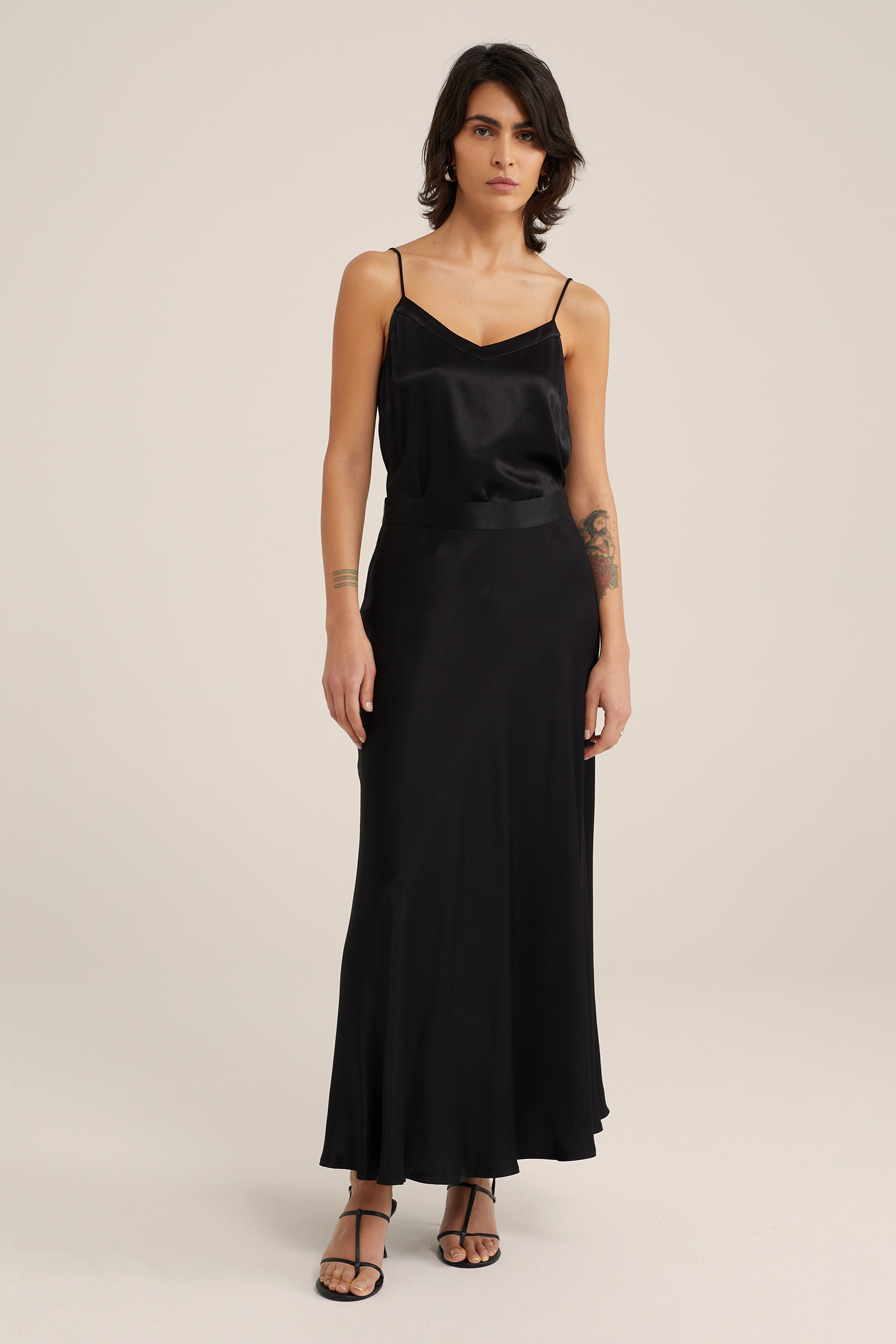 top WE Studio Zwart