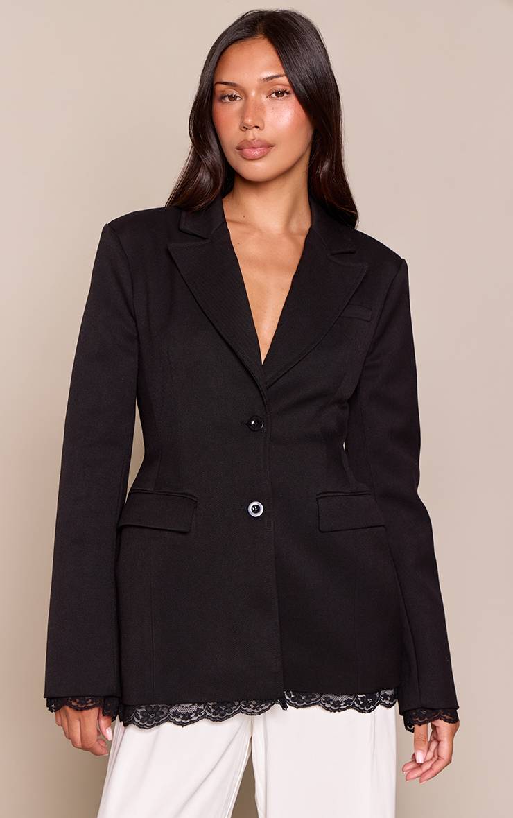 Blazer Cintré Taille Marquée Hanches Sculptées Détail Dentelle