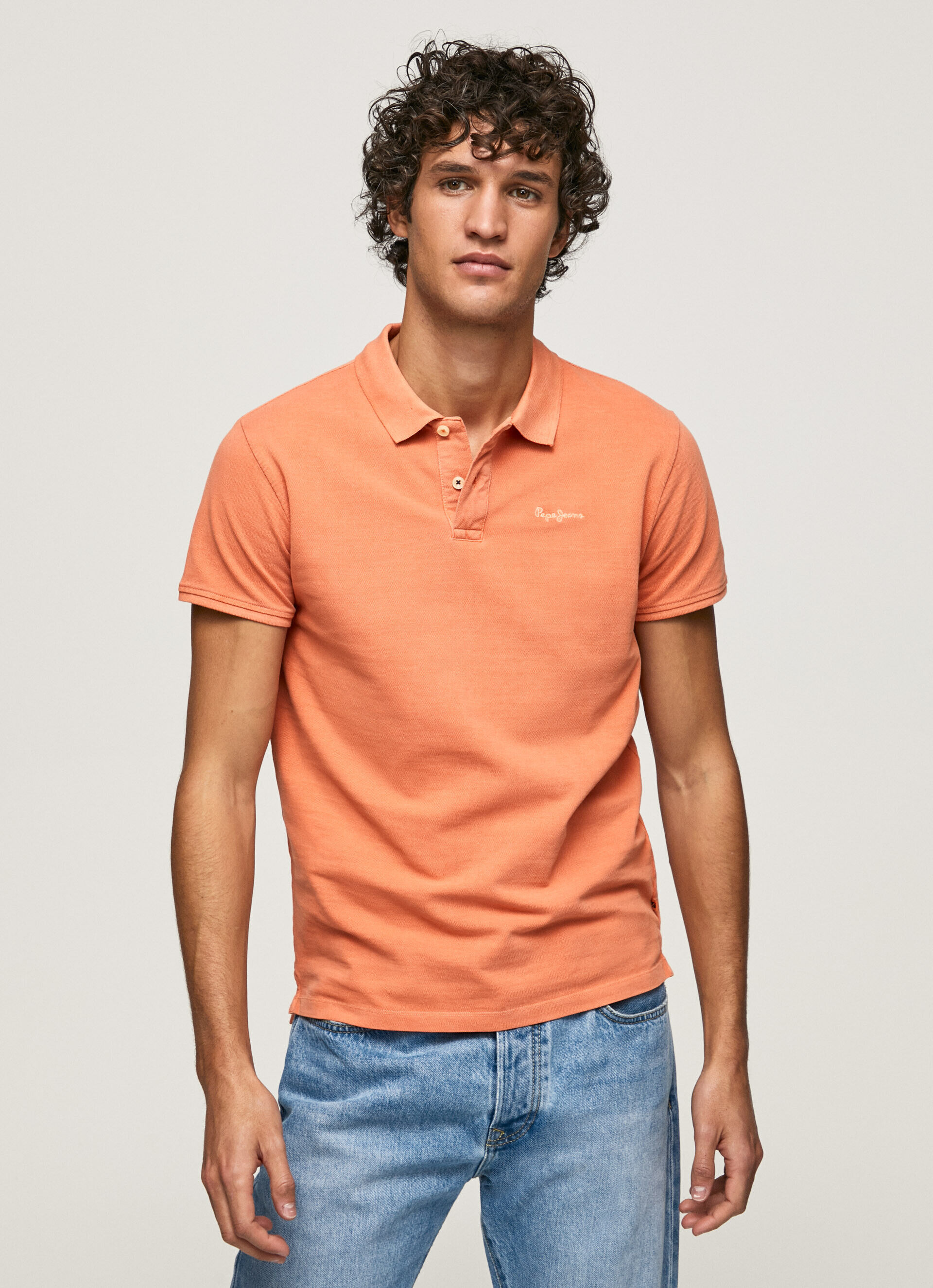 Polo Piqué com logotipo bordado - laranja abóbora