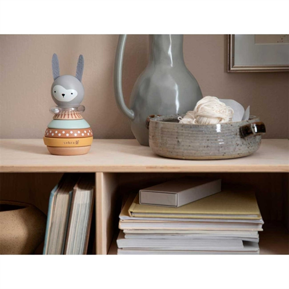 Stabelhare Woodland - Sebra → Luksusbaby.dk