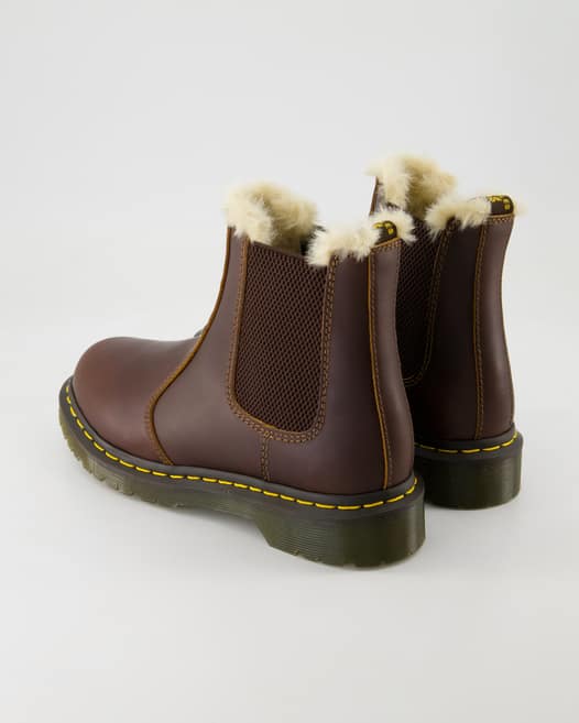 Dr. Martens Leonore Chelsea Boots in Braun