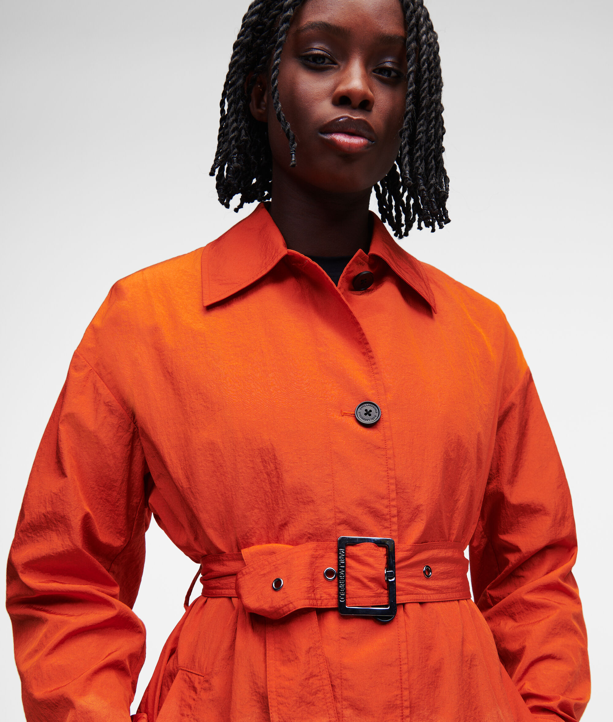 TRENCH AVEC CEINTURE