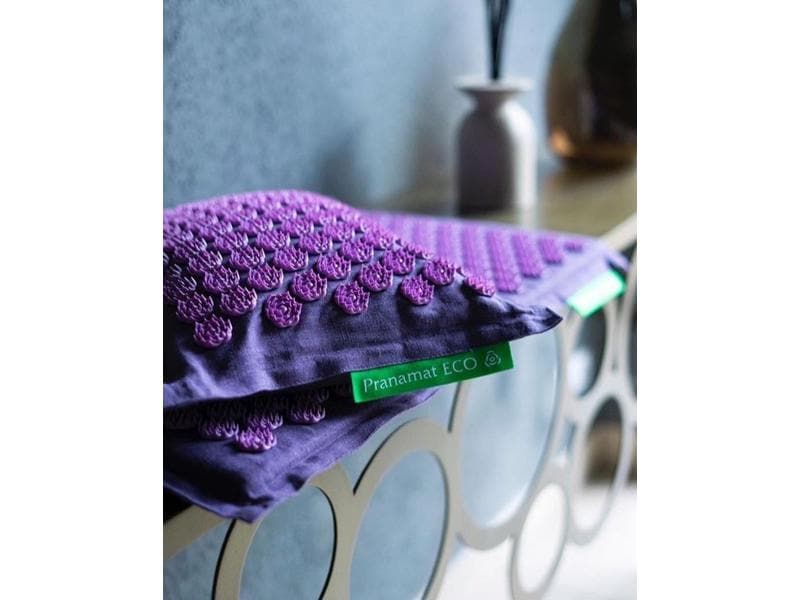 Pranamat Eco Massage Set – Matte und Kissen dunkelviolett Nahhaltiges, handgefertigtes Rücken- und Kopfmassage Set