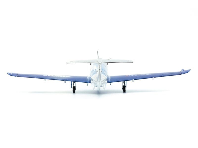 ACE Pilatus PC-12 NGX HB-FQI 1:72 Turboprop-Mehrzweckflugzeug Modellbausatz