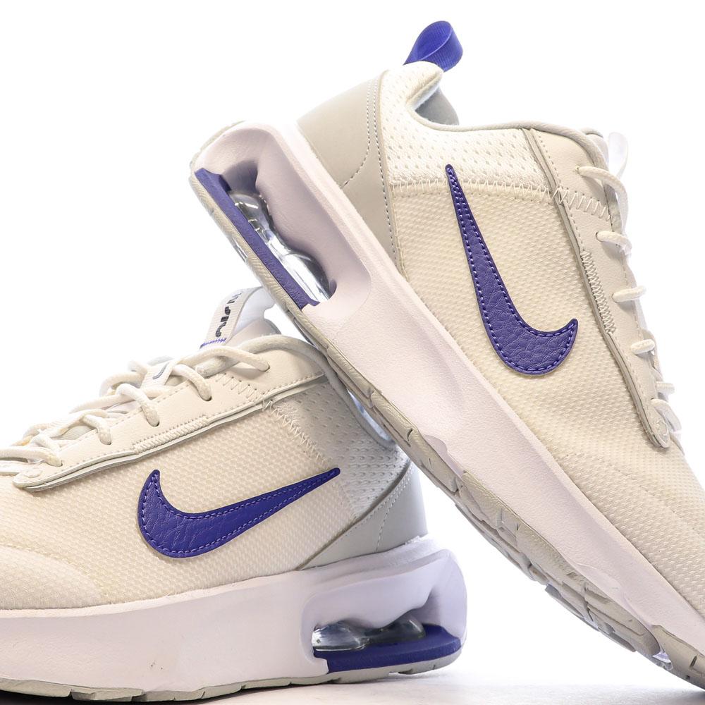 Nike Baskets Blanches/Violettes Femme Nike Intrlk