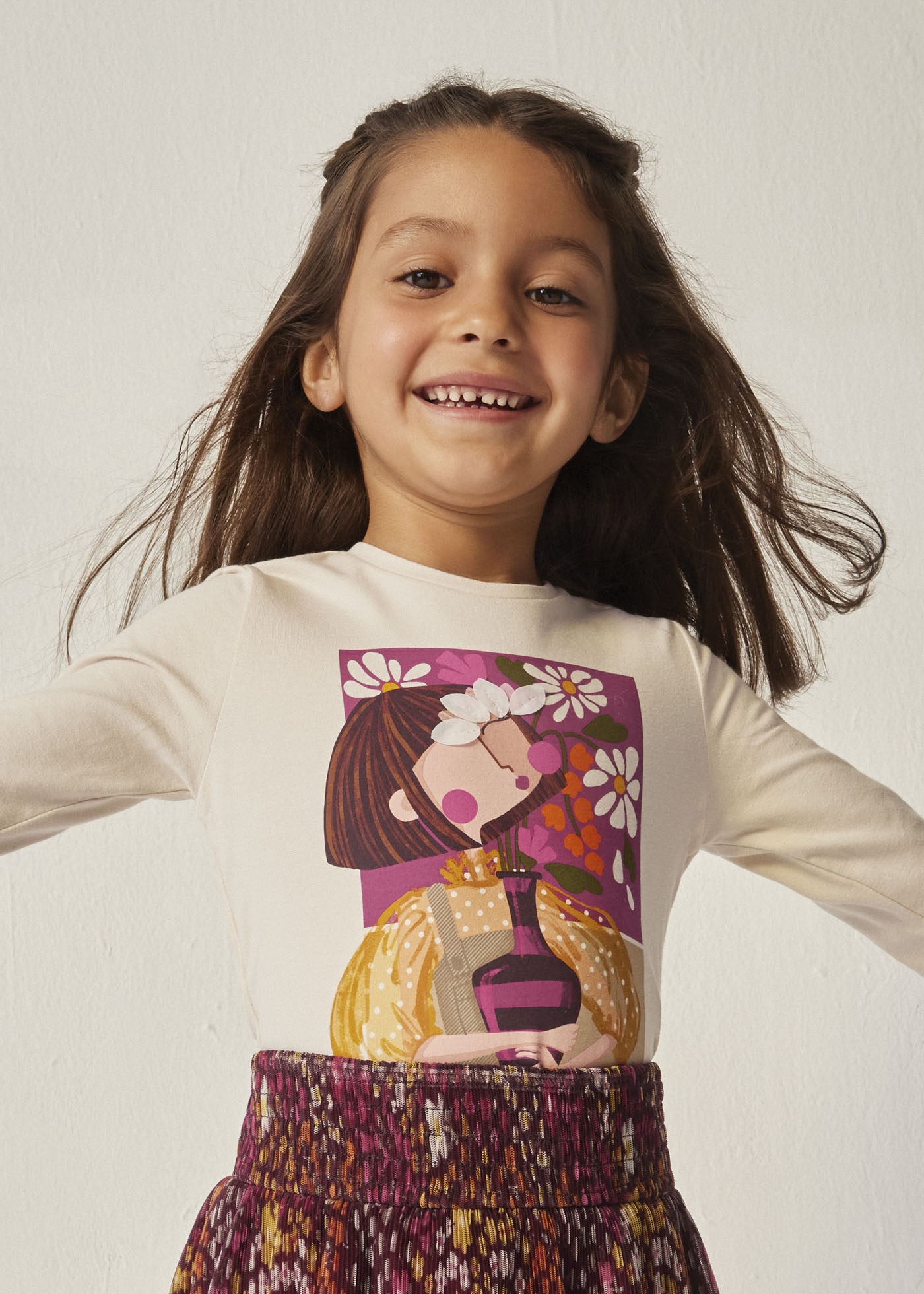Camiseta estampada Better Cotton para meninas