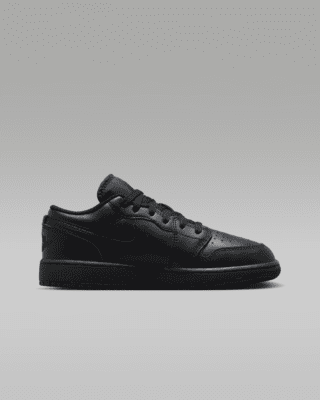 Air Jordan 1 Low Older Kids' Shoes