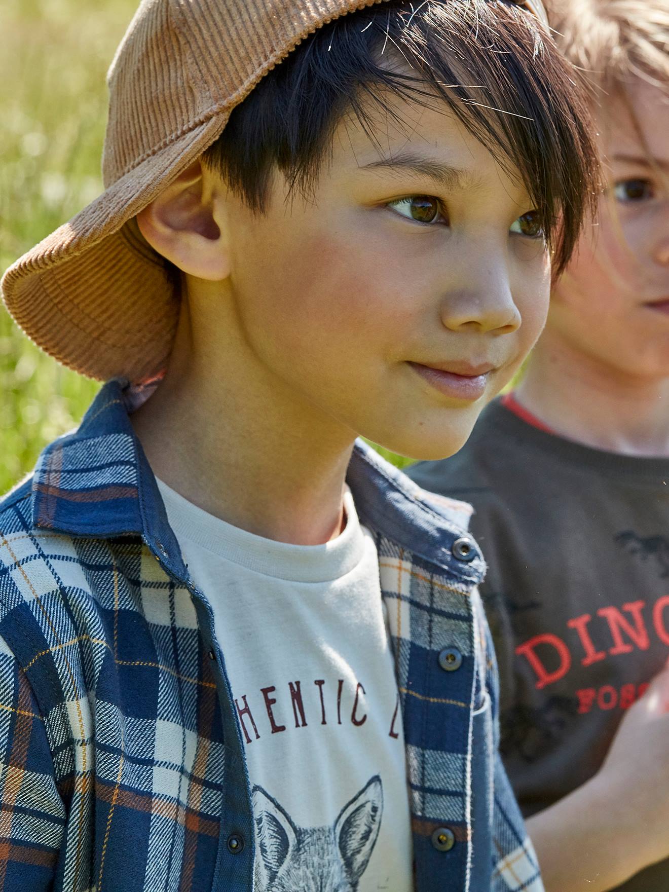 Camisa xadrez para menino, xadrez verde escuro.
