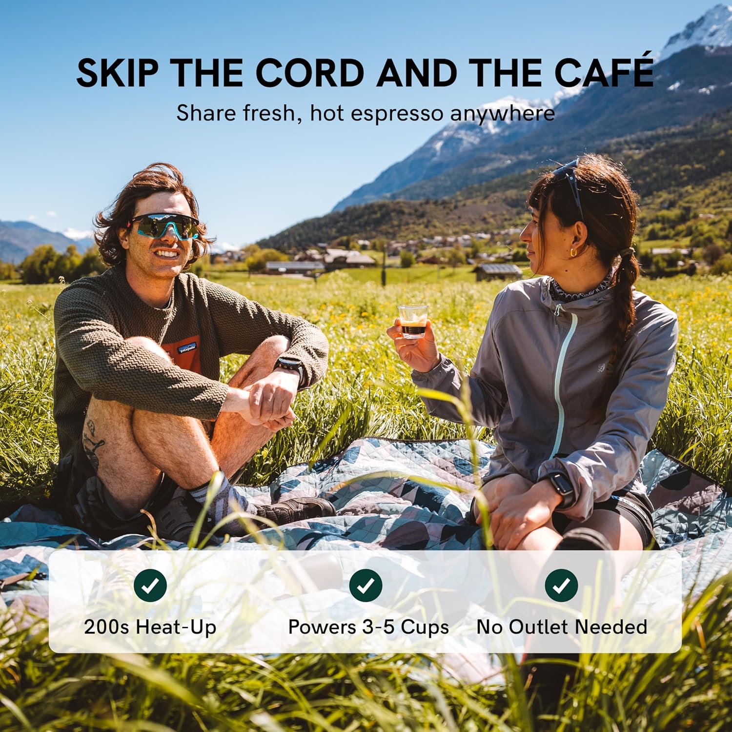 OutIn Nano Tragbare Espressomaschine mit Akku, für unterwegs oder Camping, Kaffeemaschine to go, mit elektrischer Selbsterhitzung über USB - C, 2 in 1 für gemahlenen kaffee und NS - kapseln