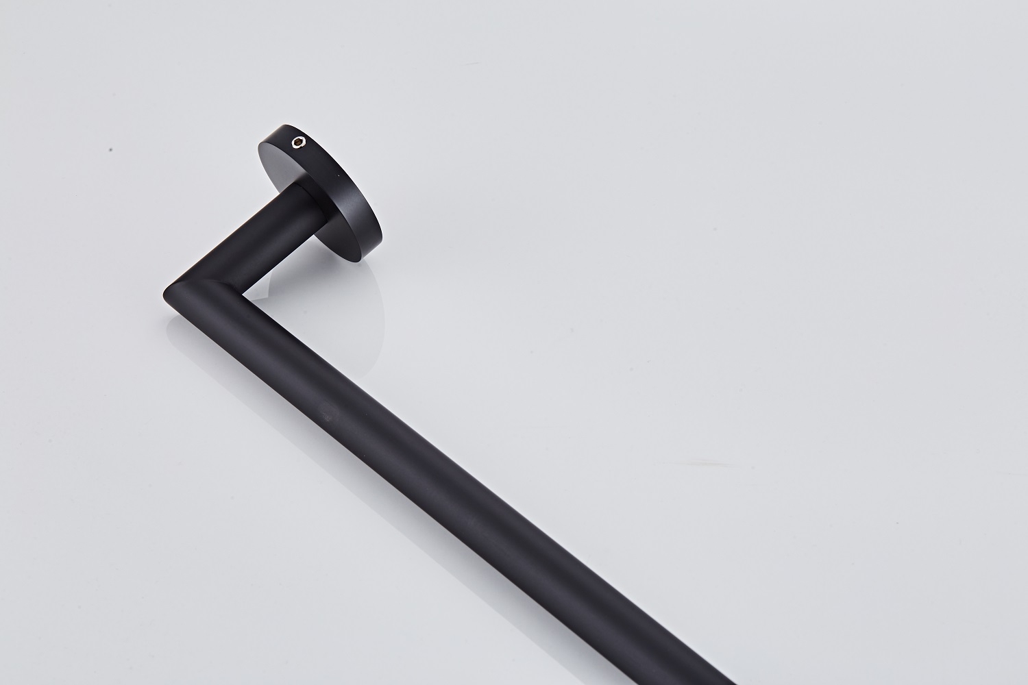 Saniclear Nero handdoekhouder 60cm mat zwart
