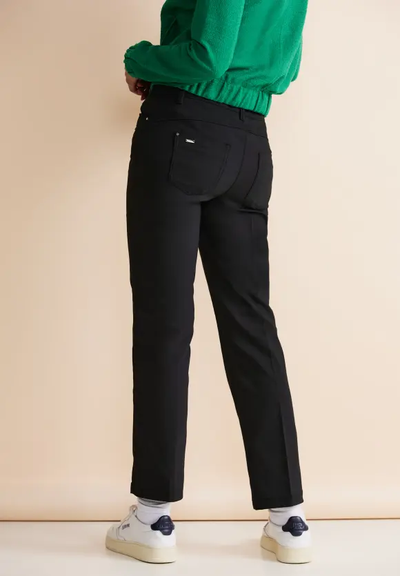 Casual Fit Hose - Black