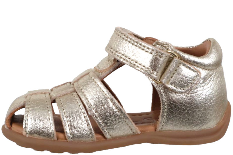 BISGAARD CARLY SANDAL I GULDFARVET GLAT SKIND