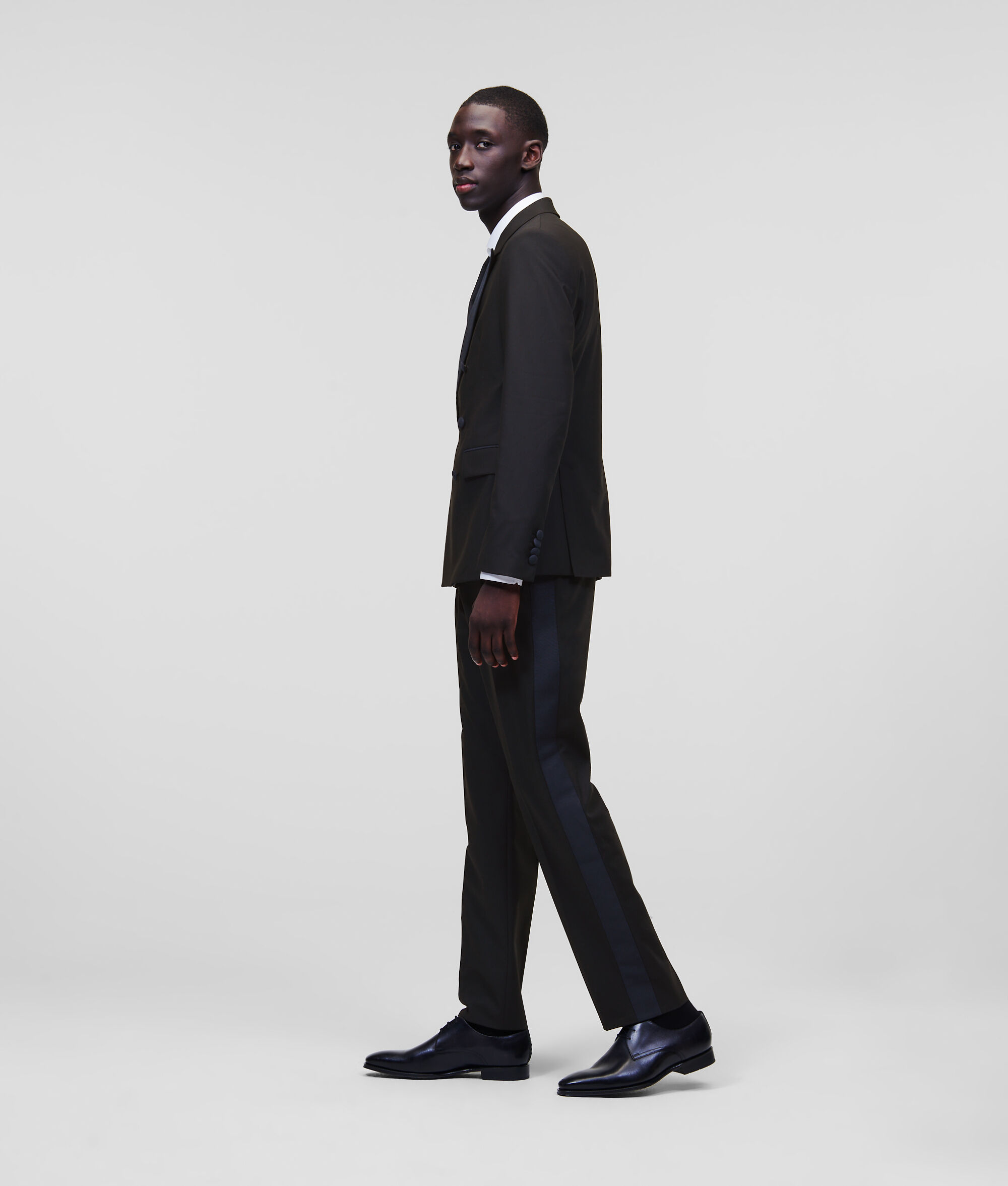 BLAZER HABILLÉ À DOUBLE BOUTONNAGE