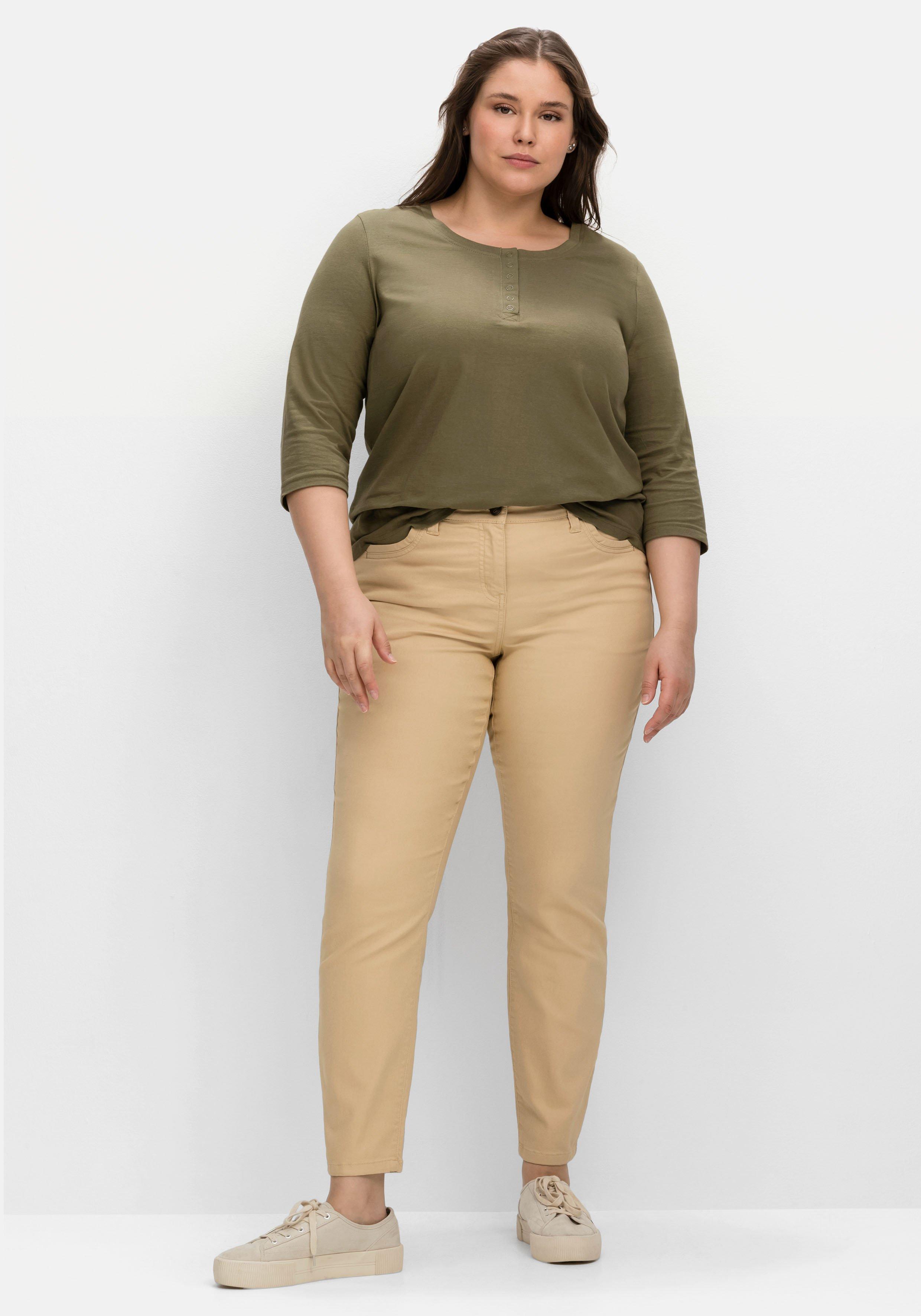 Schmale Hose im Coloured-Denim-Look