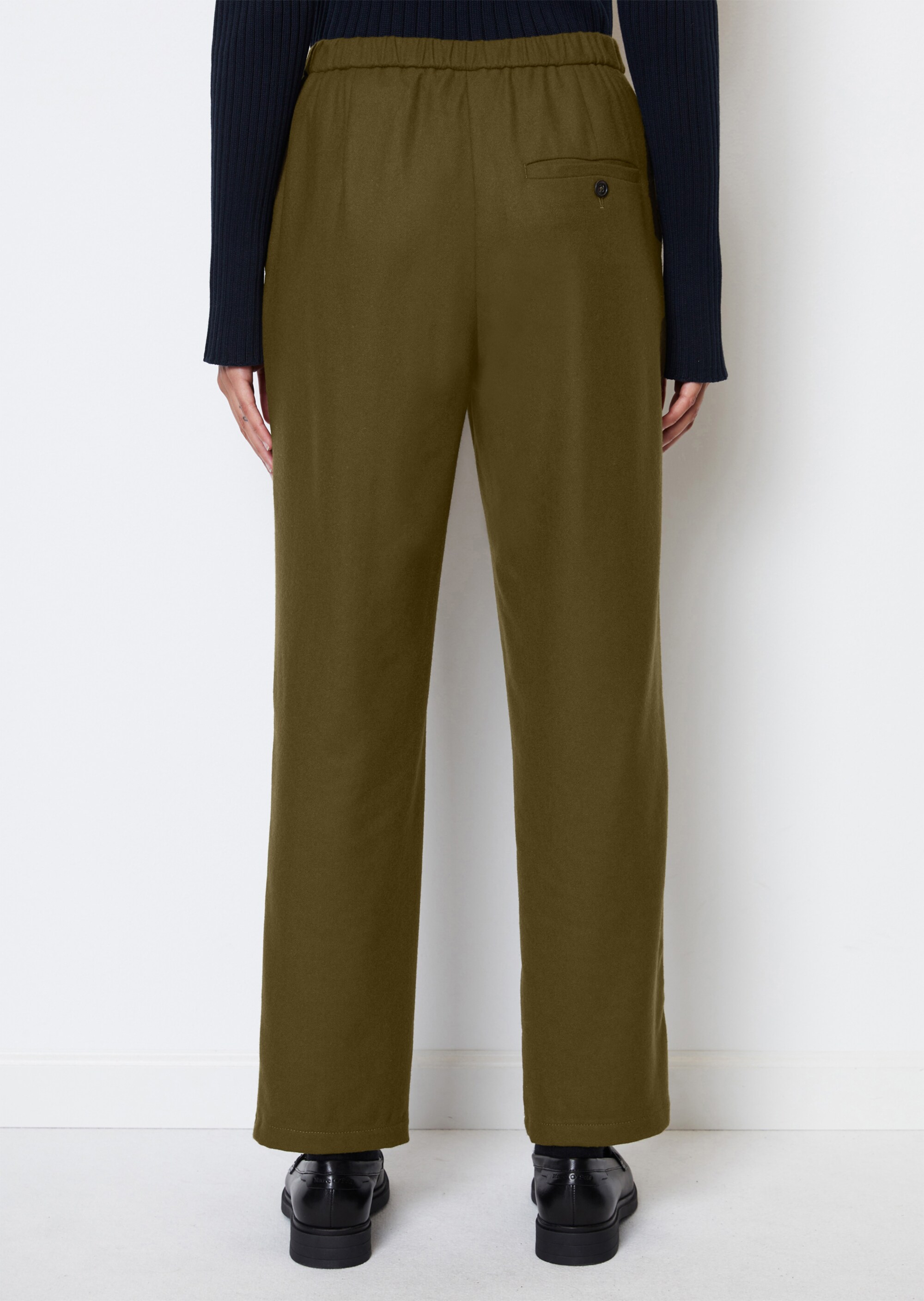 Gerade Hose cropped aus Schurwolle-Mix von Manteco