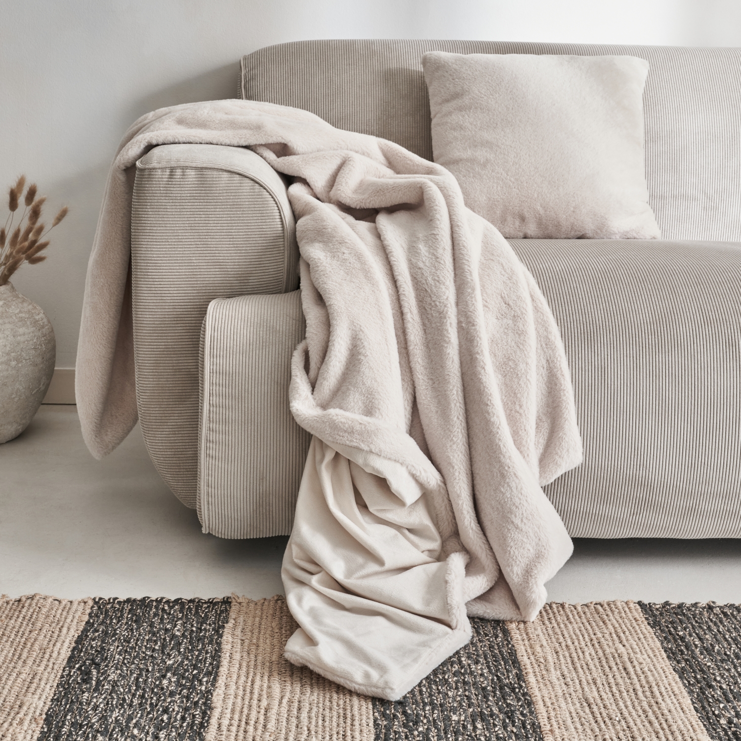 Plaid fausse fourrure beige poil long doublure polaire 160 x 230cm - laponie