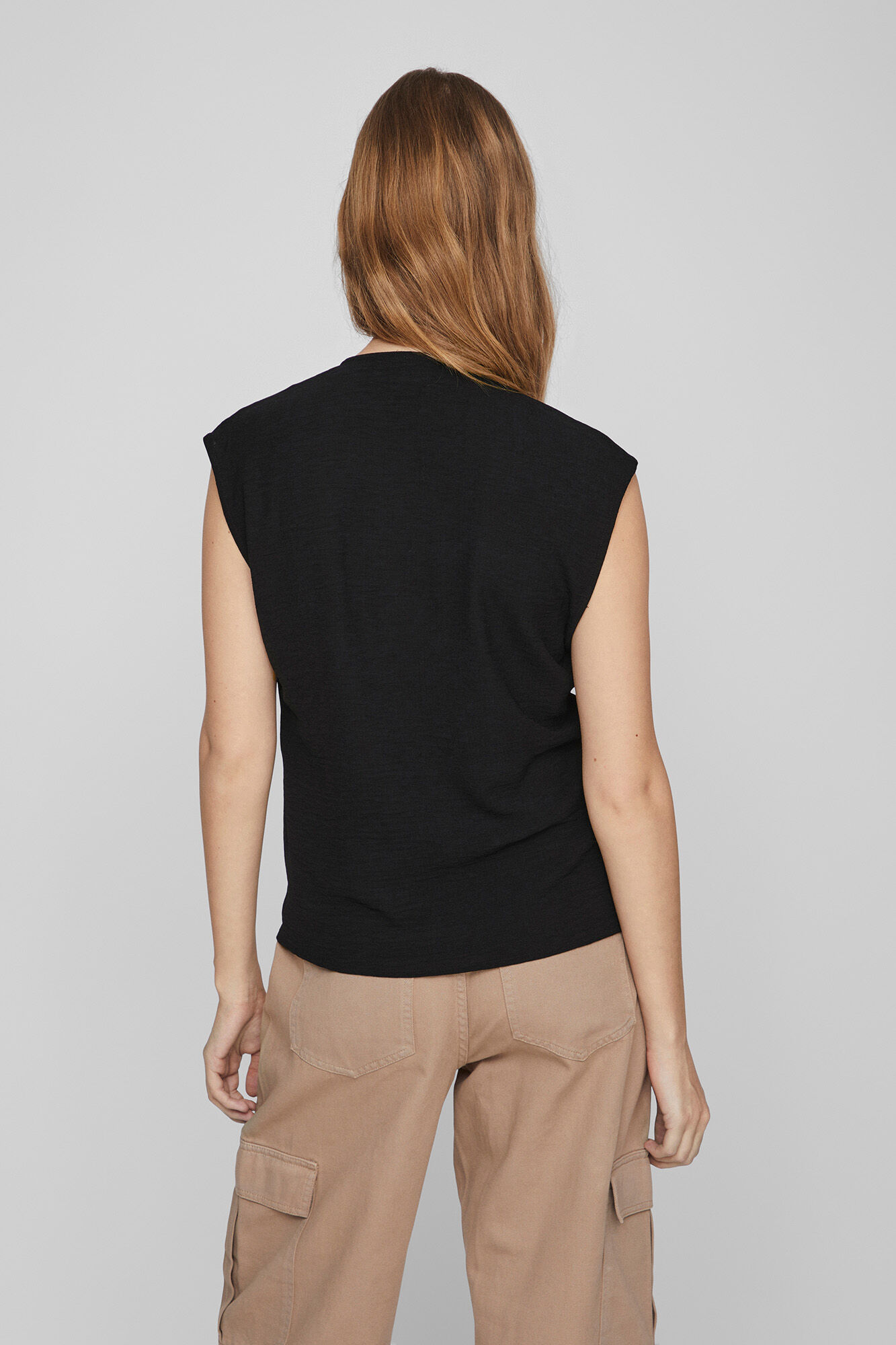 Camiseta com laço e nó - Preta