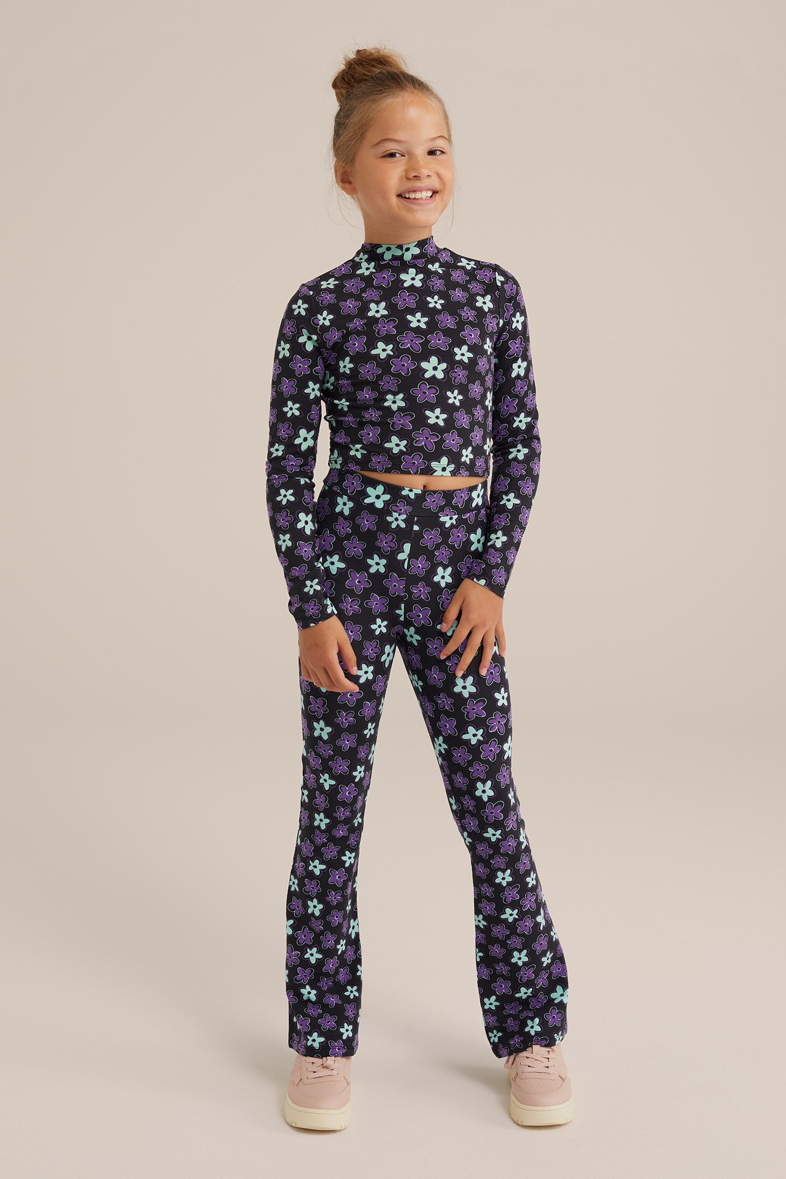 Meisjes flared legging met dessin WE Fashion Lichtpaars