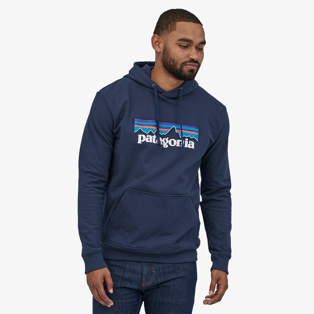 Patagonia P-6 Logo Uprisal Hoody<br>95% resikulert - Laget med 15 plastflasker! Unisex!