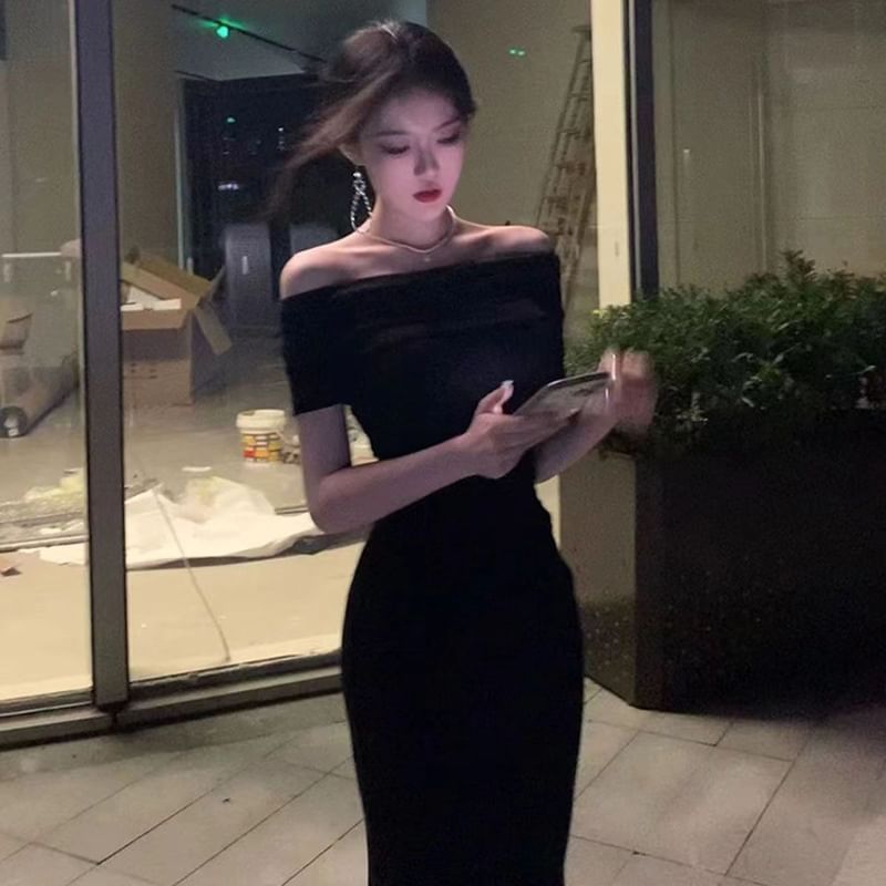 Everose - Maxi-zeemeerminjurk met korte mouwen en blote schouders