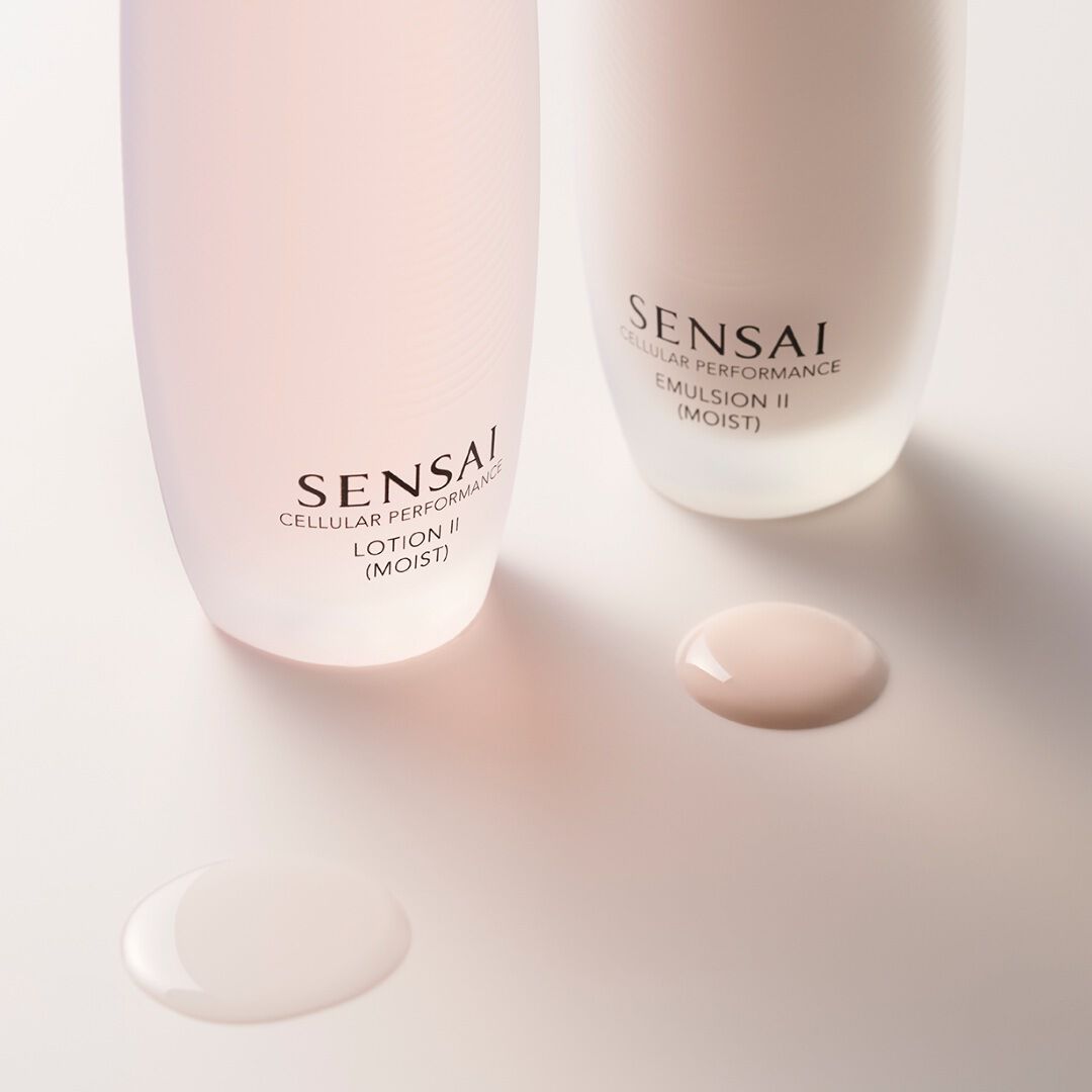 SENSAI CELLULAR PERFORMANCE Lotion II (Moist) - 125ml