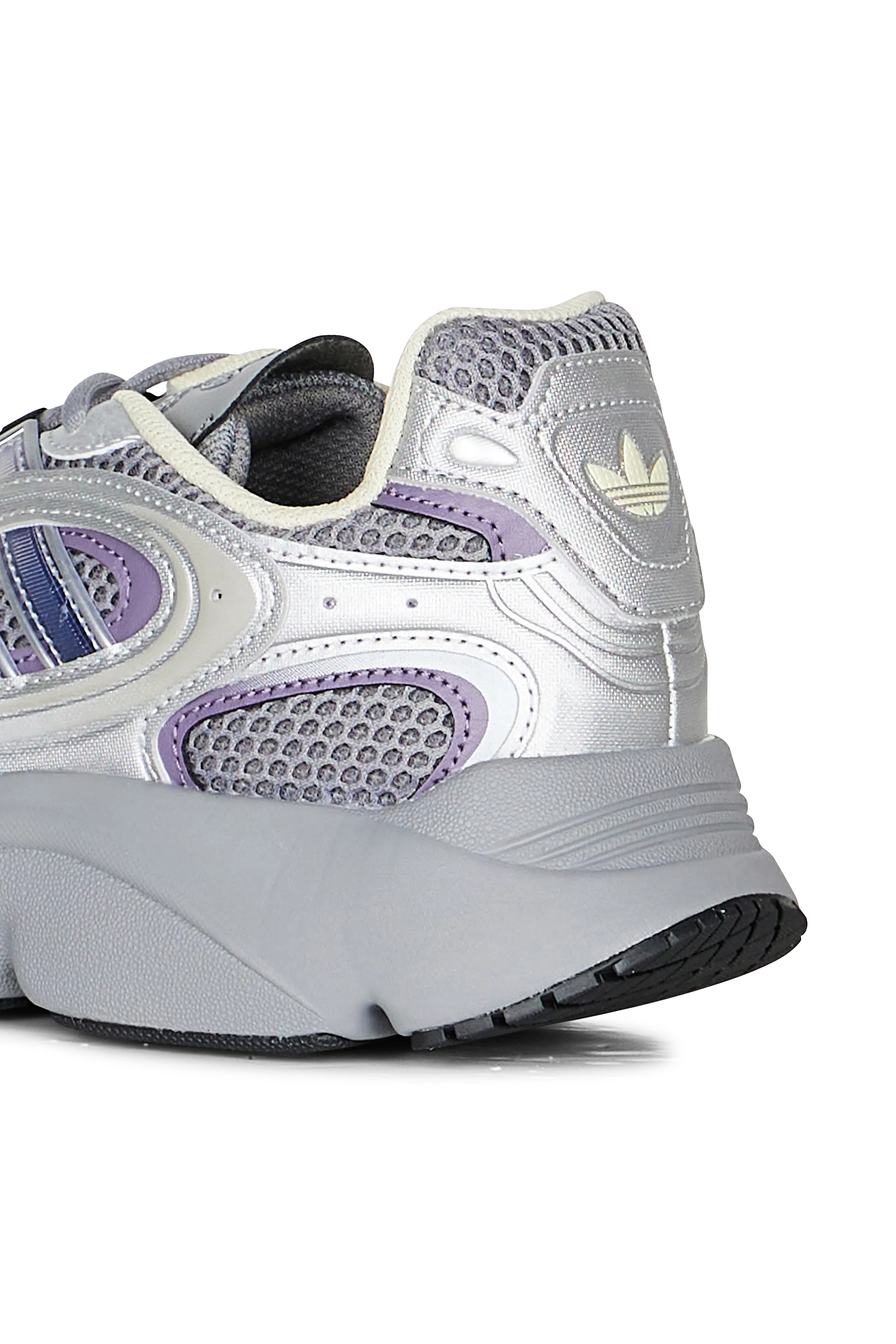ADIDAS Baskets OZMILLEN W Gris