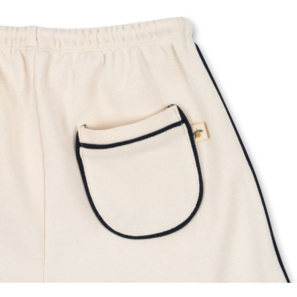Køb Konges Sløjd Antique White Florian Shorts GOTS
