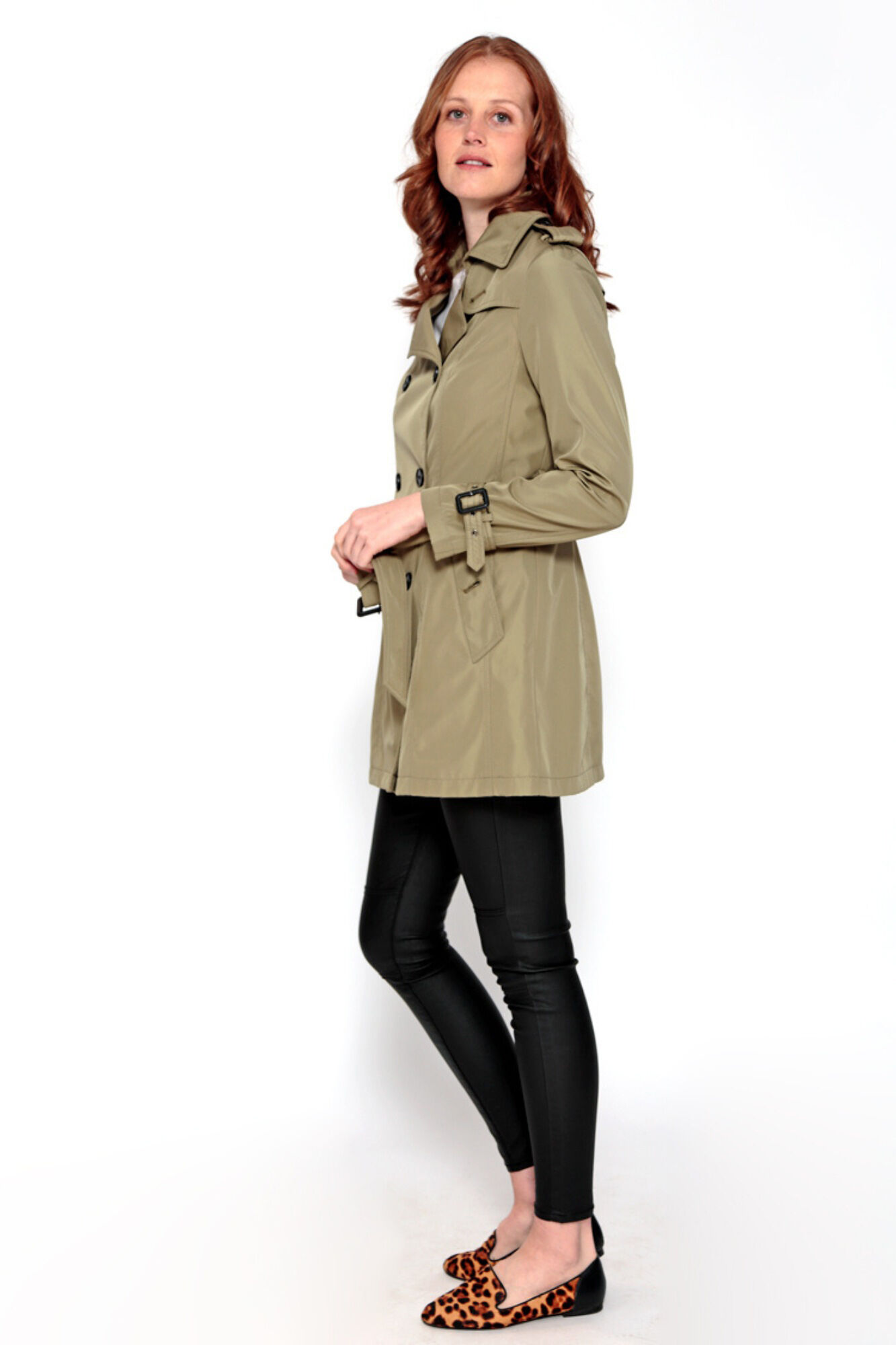 Trench coat abotoado com cinto
