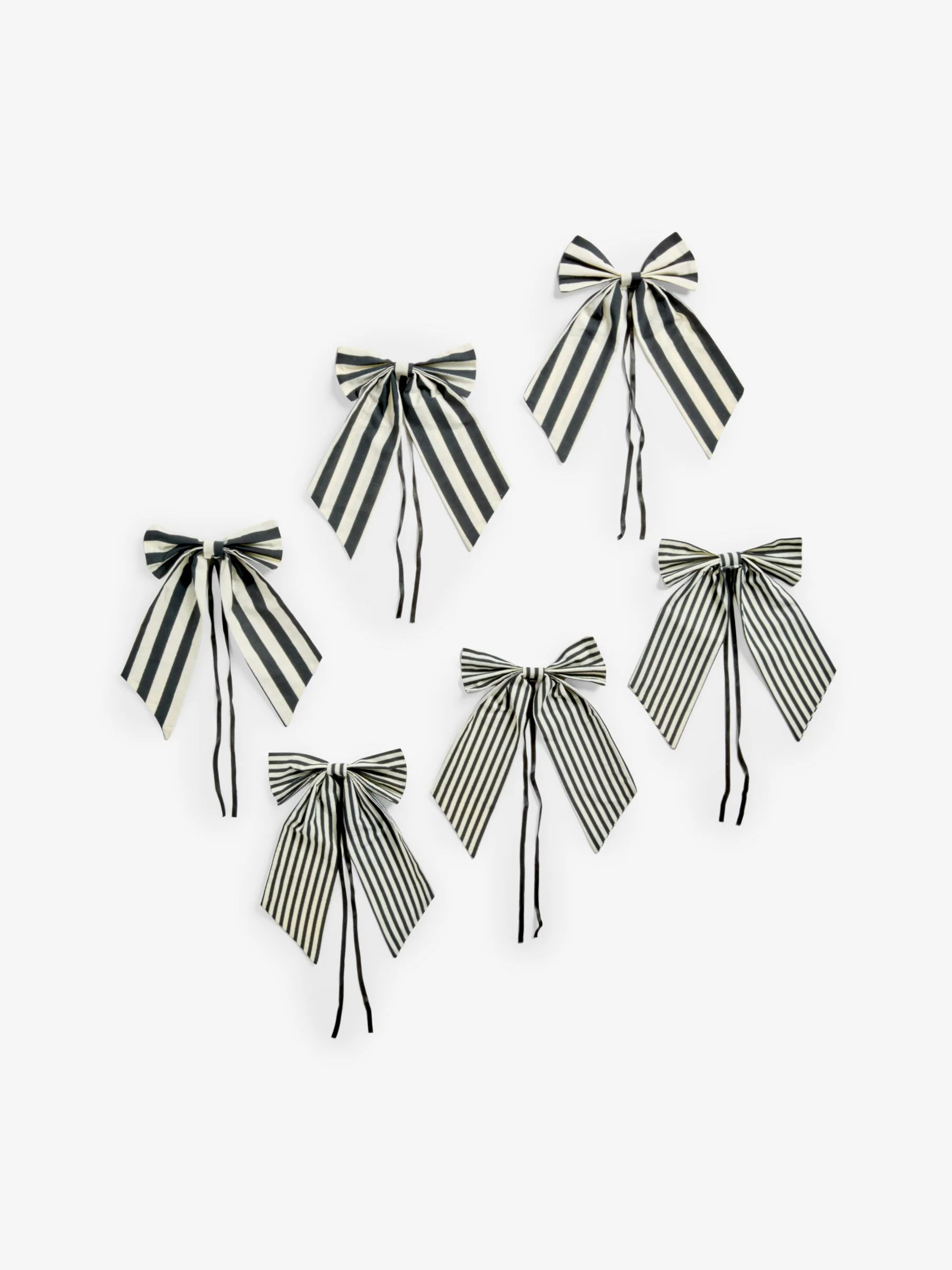 Set van 6 gestreepte kerstballen met strik